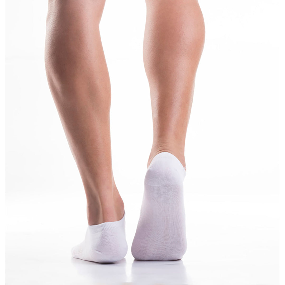 Mundo Unico Men's White No-Show Ankle Socks with Heel Tab